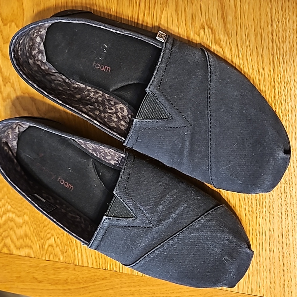 BOBS bySkechers Black Arch Pillow Memory Foam Slip On Flats